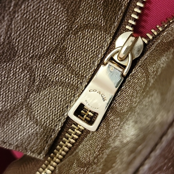 Coach Diaper Bag - Picture 5 of 8